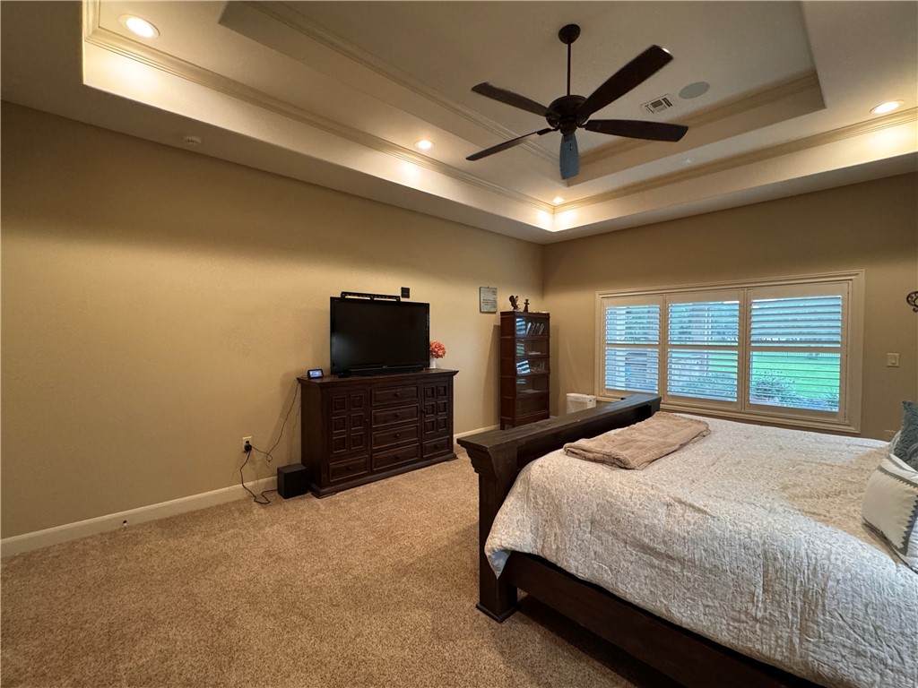 18 Post Oak Property Photo 9