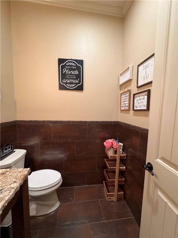 18 Post Oak Property Photo 24