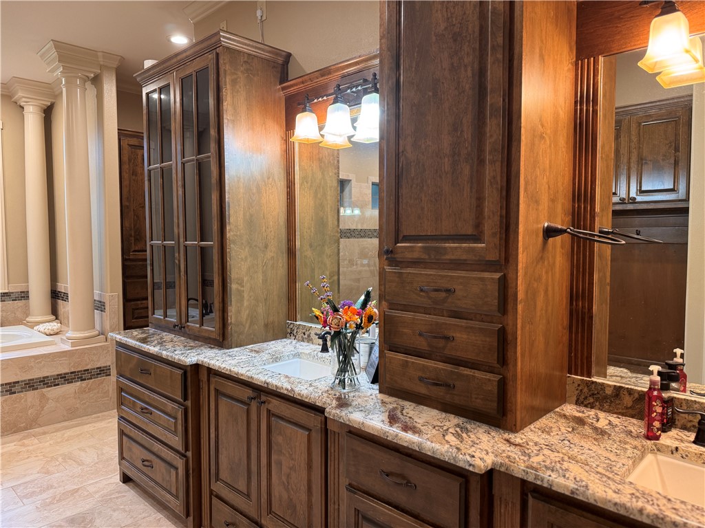 18 Post Oak Property Photo 36