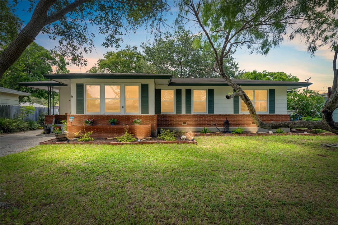 622 Bermuda Pl Property Photo