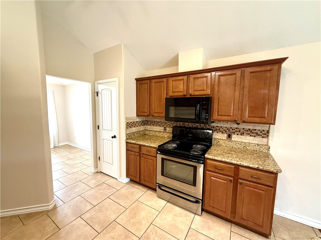 6710 Earnhart Property Photo 5
