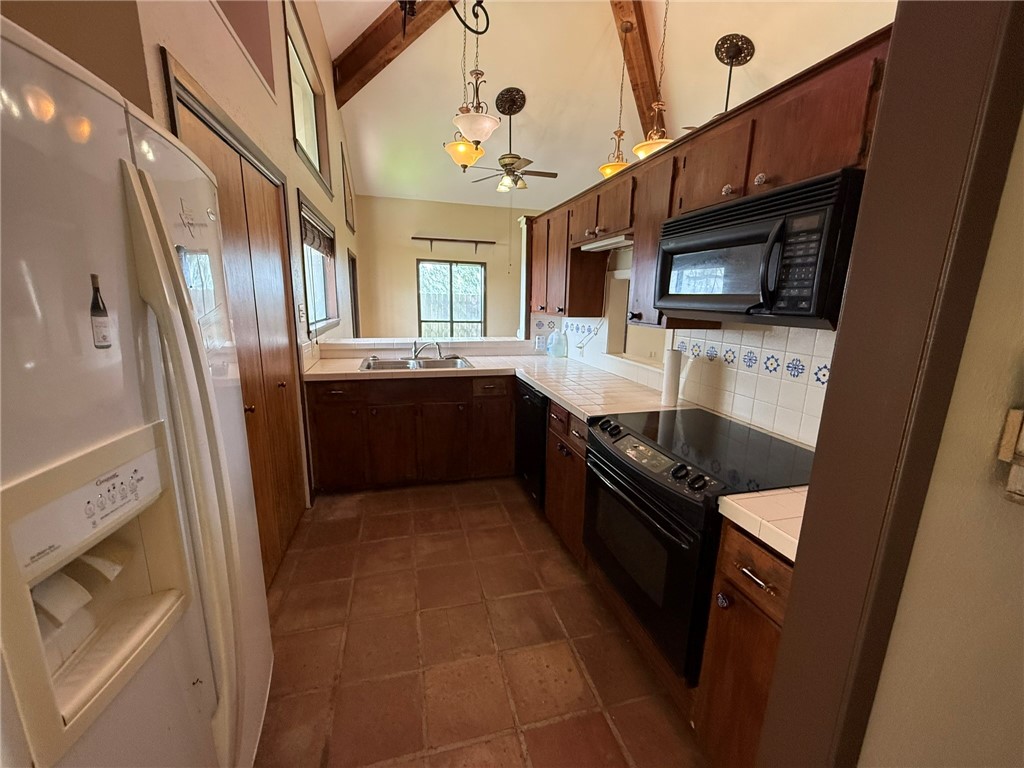 4430 Masters Dr Property Photo 8