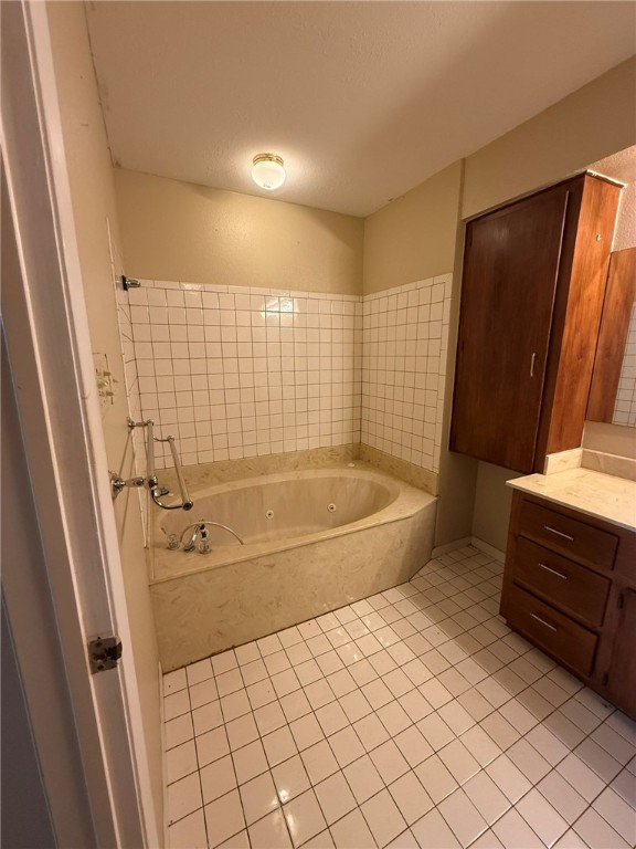4430 Masters Dr Property Photo 14