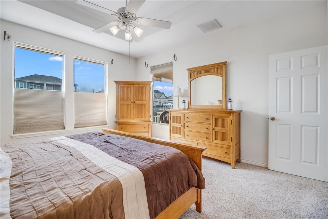 637 Pompano Dr Property Photo 18