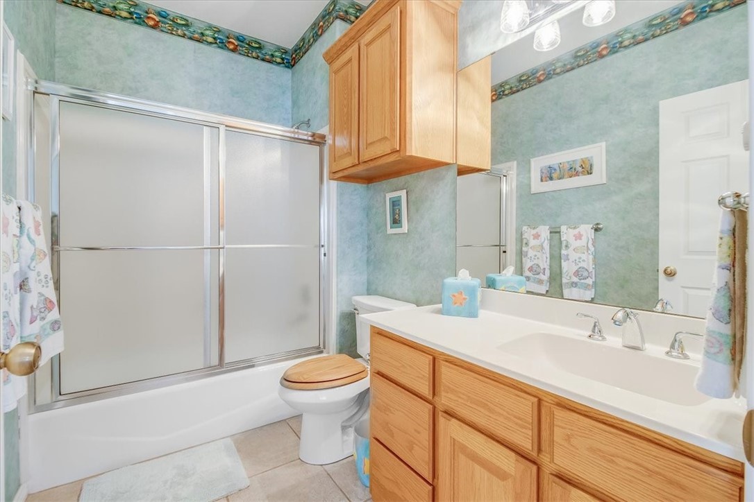 637 Pompano Dr Property Photo 24