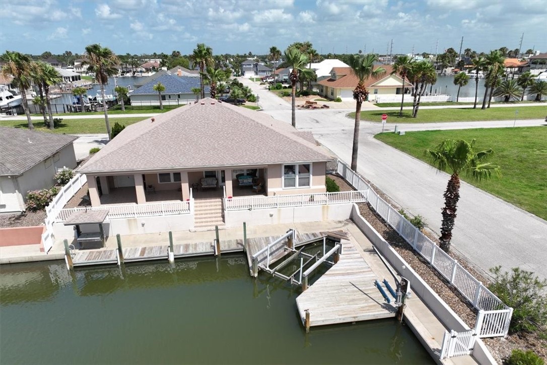 637 Pompano Dr Property Photo 37