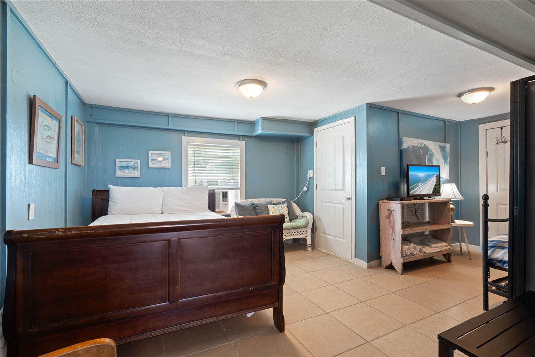 710 Copano Cove Property Photo 24