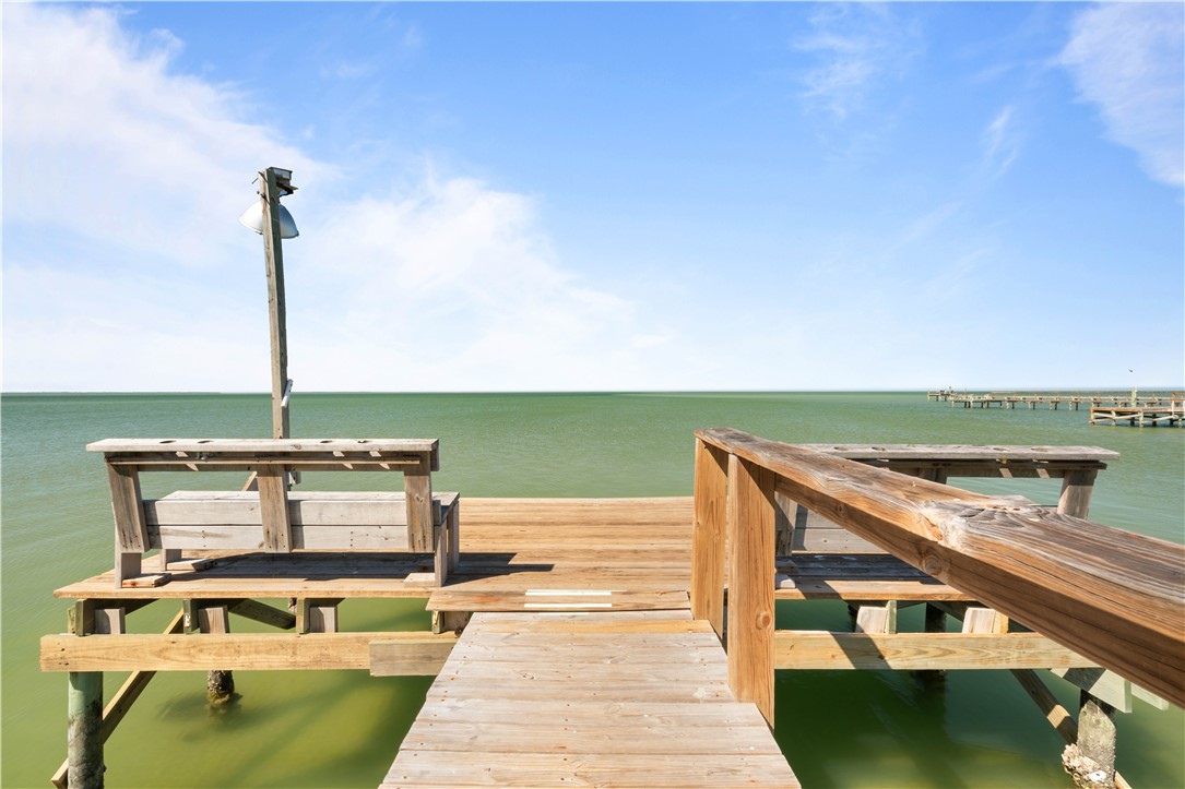 710 Copano Cove Property Photo 37