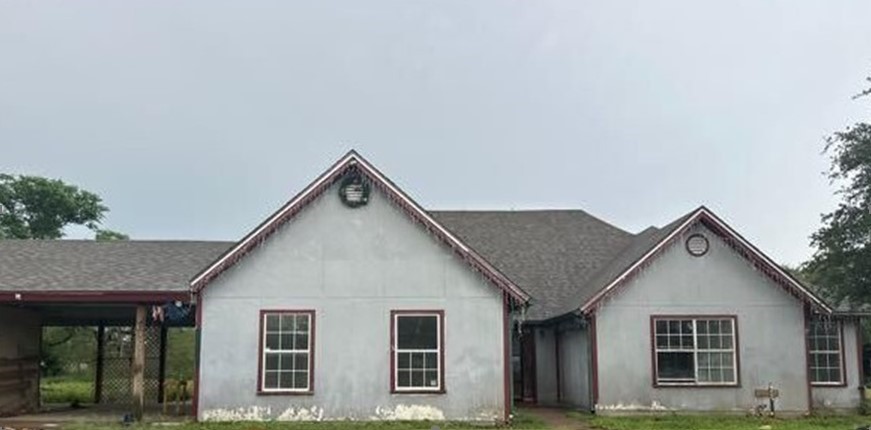 180 County Road 473 Property Photo 1