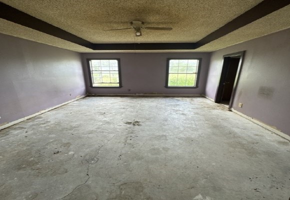 180 County Road 473 Property Photo 3