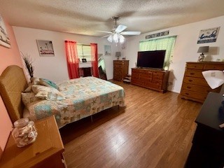 1638 W Palm Dr Property Photo 15