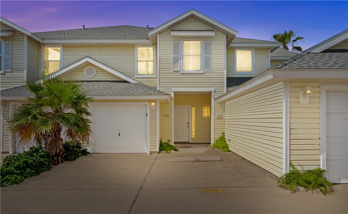 15110 Leeward Dr 103 Property Photo 2