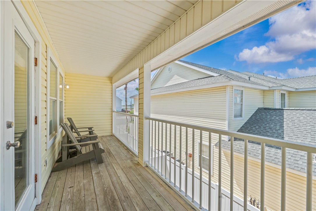 15110 Leeward Dr 103 Property Photo 23