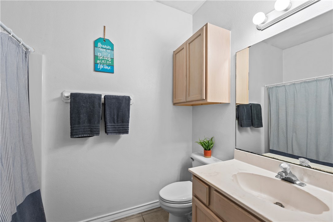 15110 Leeward Dr 103 Property Photo 24