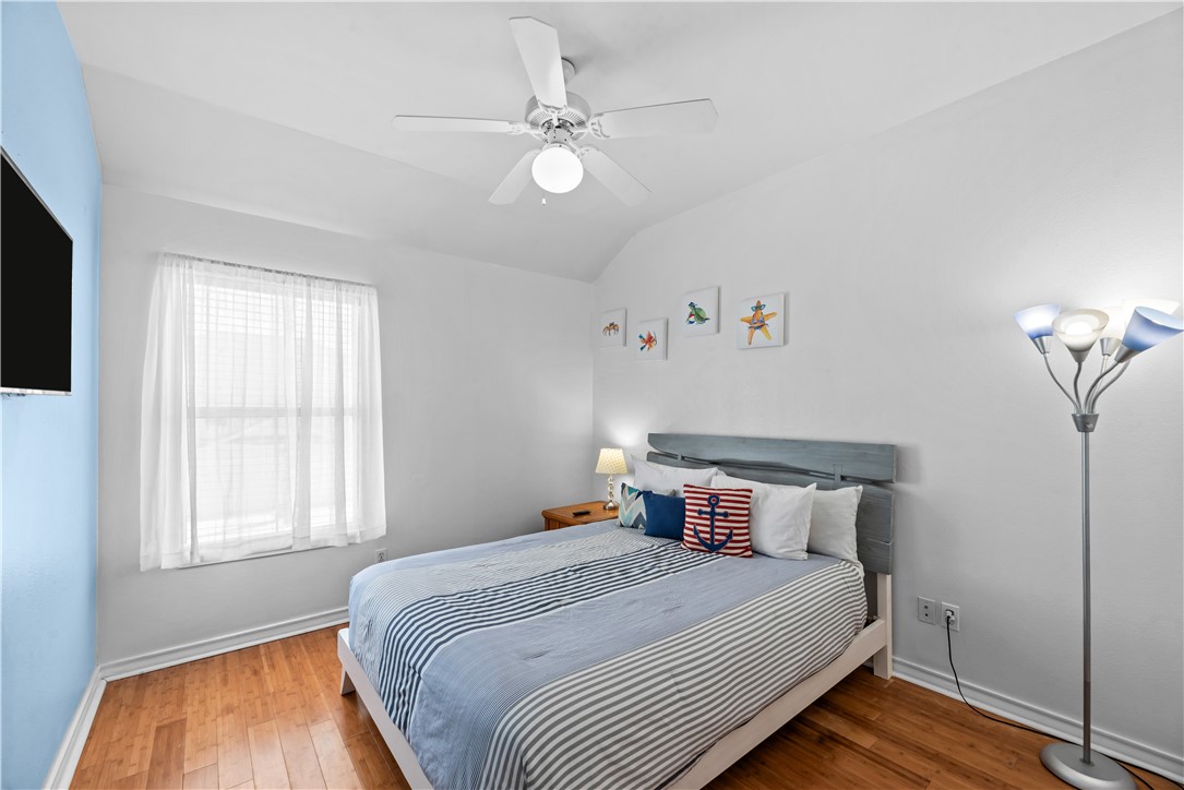 15110 Leeward Dr 103 Property Photo 27