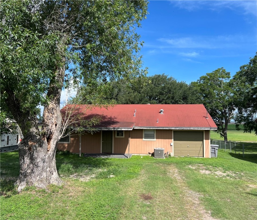 140 Lakeview Dr Property Photo 1