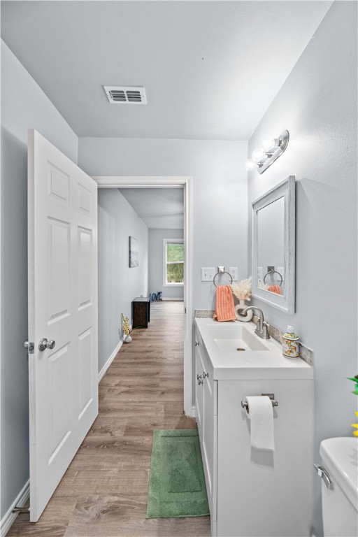 2111 Lone Star Property Photo 26