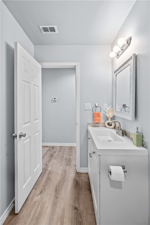 2111 Lone Star Property Photo 35