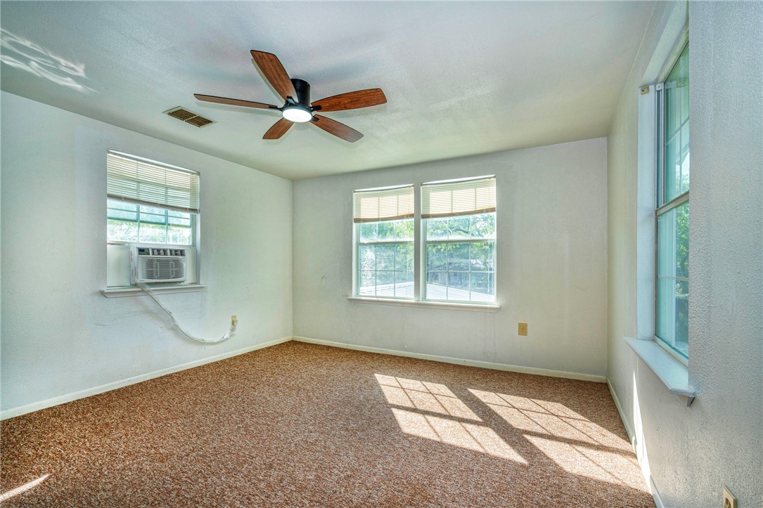 118 Island Dr Property Photo 19