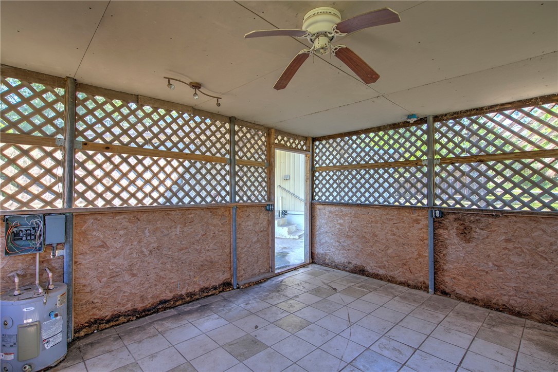 118 Island Dr Property Photo 22