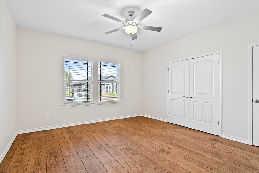 2718 Yeager Dr Property Photo 17