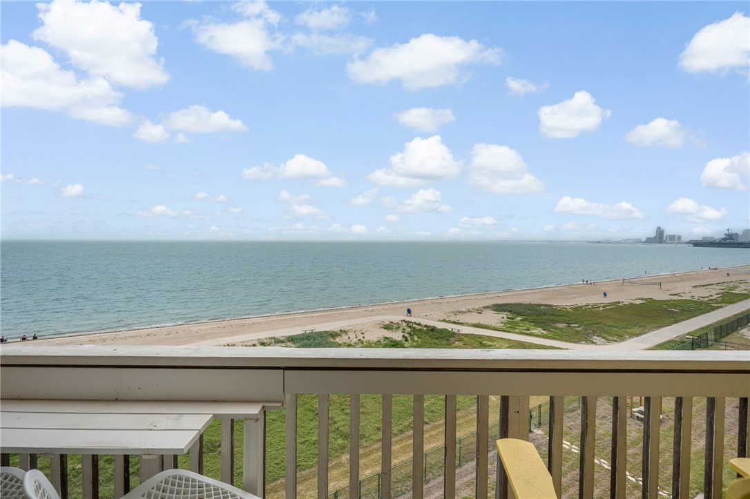 4000 Surfside Blvd 502 Property Photo 13