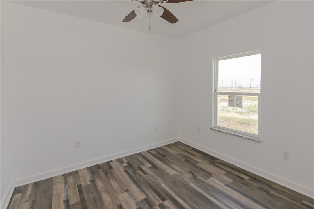 170 West Palm Beach Property Photo 4