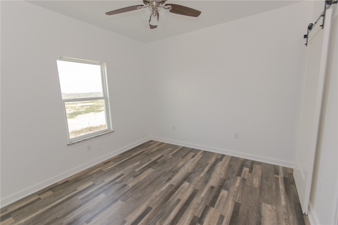 174 West Palm Beach Property Photo 8