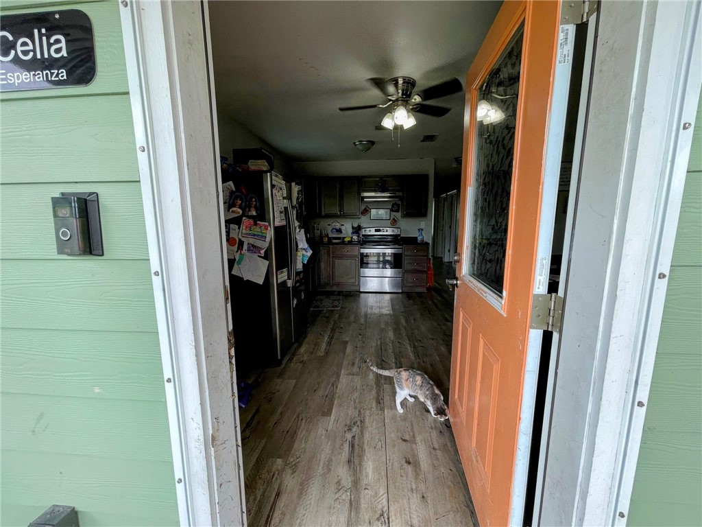 702 Celia St Property Photo 15
