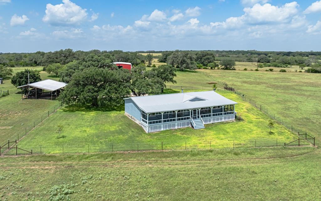 3737 Cr 306 Property Photo 4