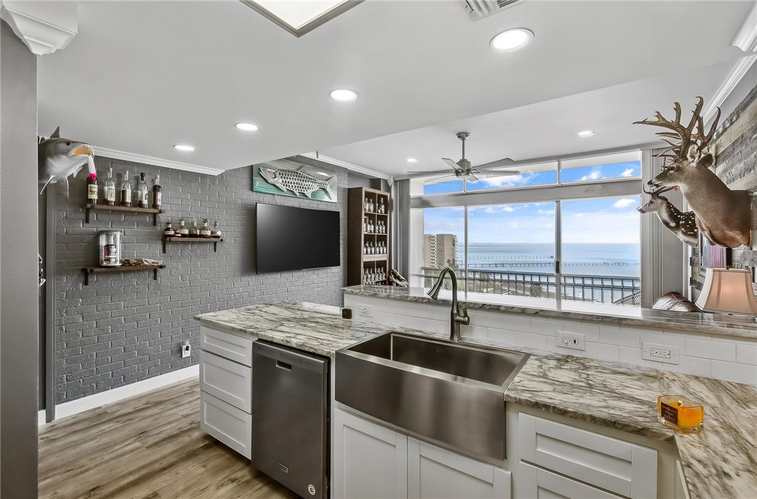 4600 E Ocean Dr 804 Property Photo 16