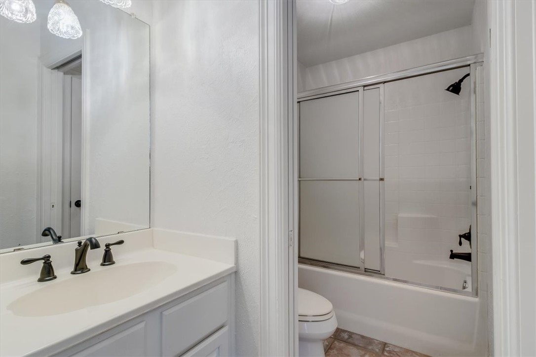 6302 Grandvilliers Dr Property Photo 34