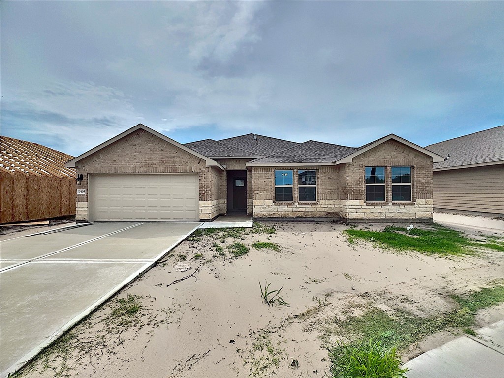3405 Tanzanite Dr Property Photo 2
