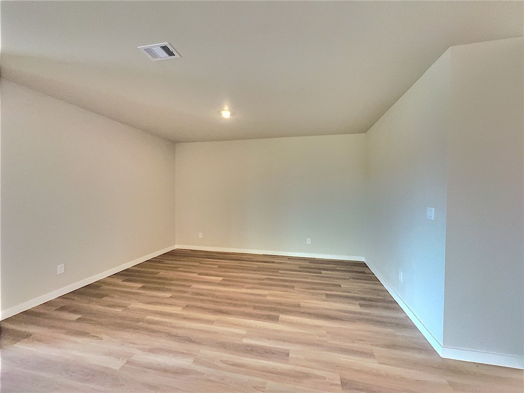 3405 Tanzanite Dr Property Photo 9