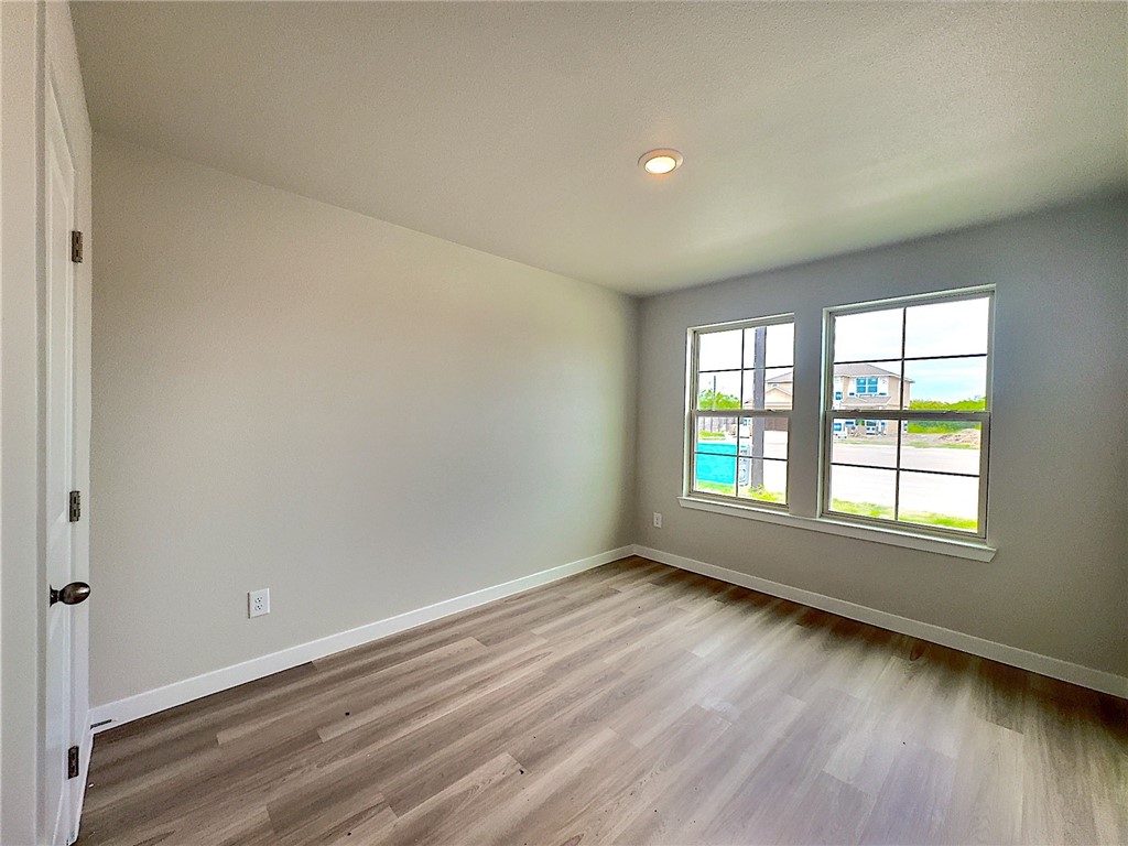 3405 Tanzanite Dr Property Photo 21