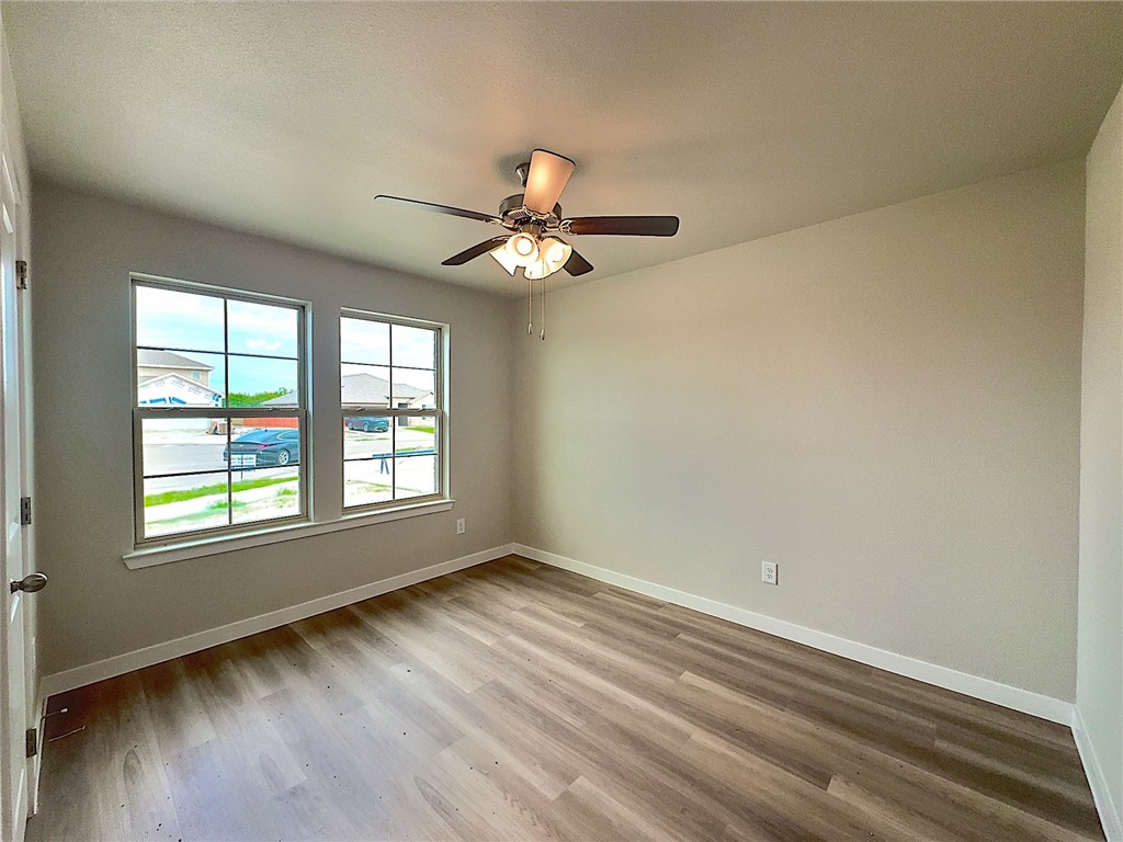 3405 Tanzanite Dr Property Photo 23