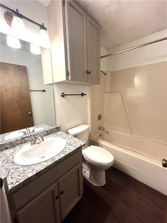 3001 Latour Pl Property Photo 11