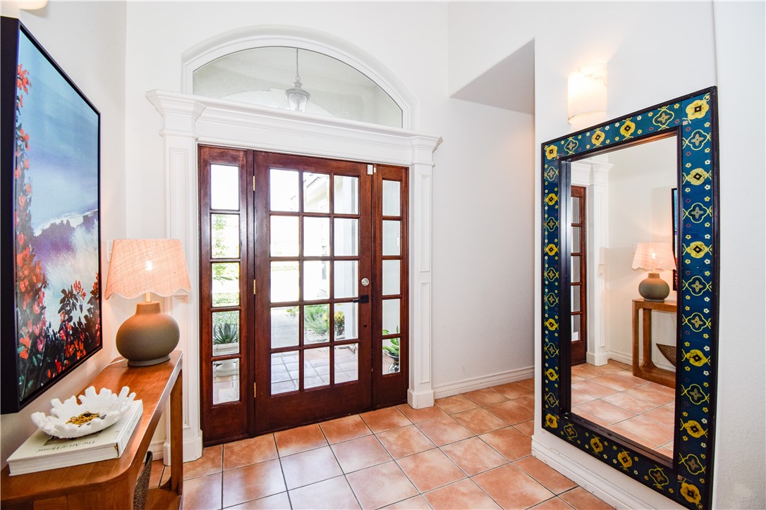 15854 El Soccorro Property Photo 7
