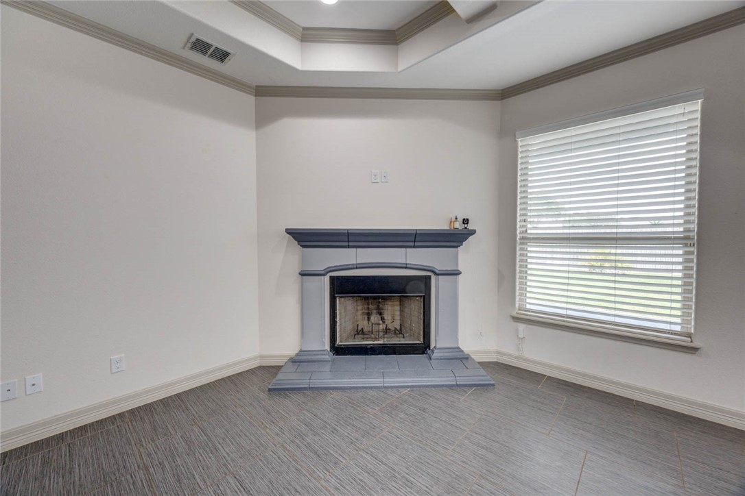 3021 Neches Dr Property Photo 6