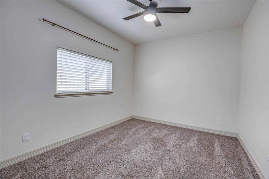 3021 Neches Dr Property Photo 20
