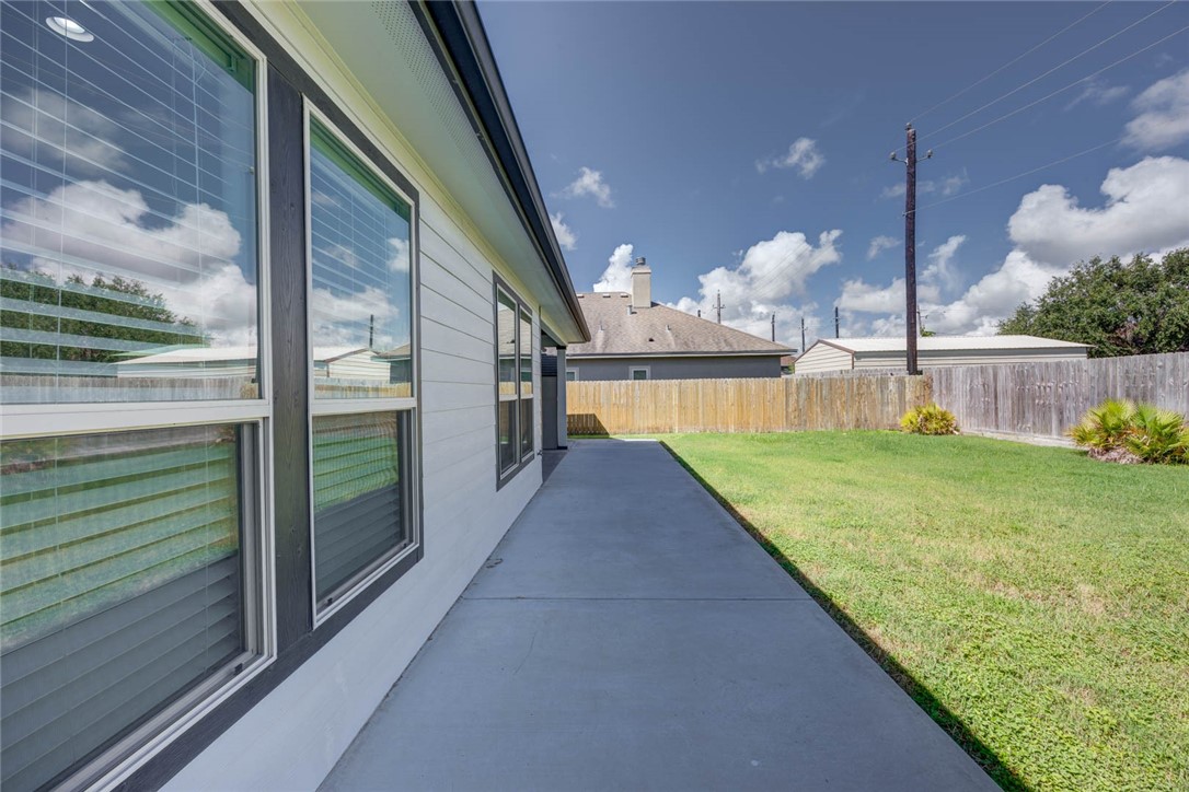 3021 Neches Dr Property Photo 31
