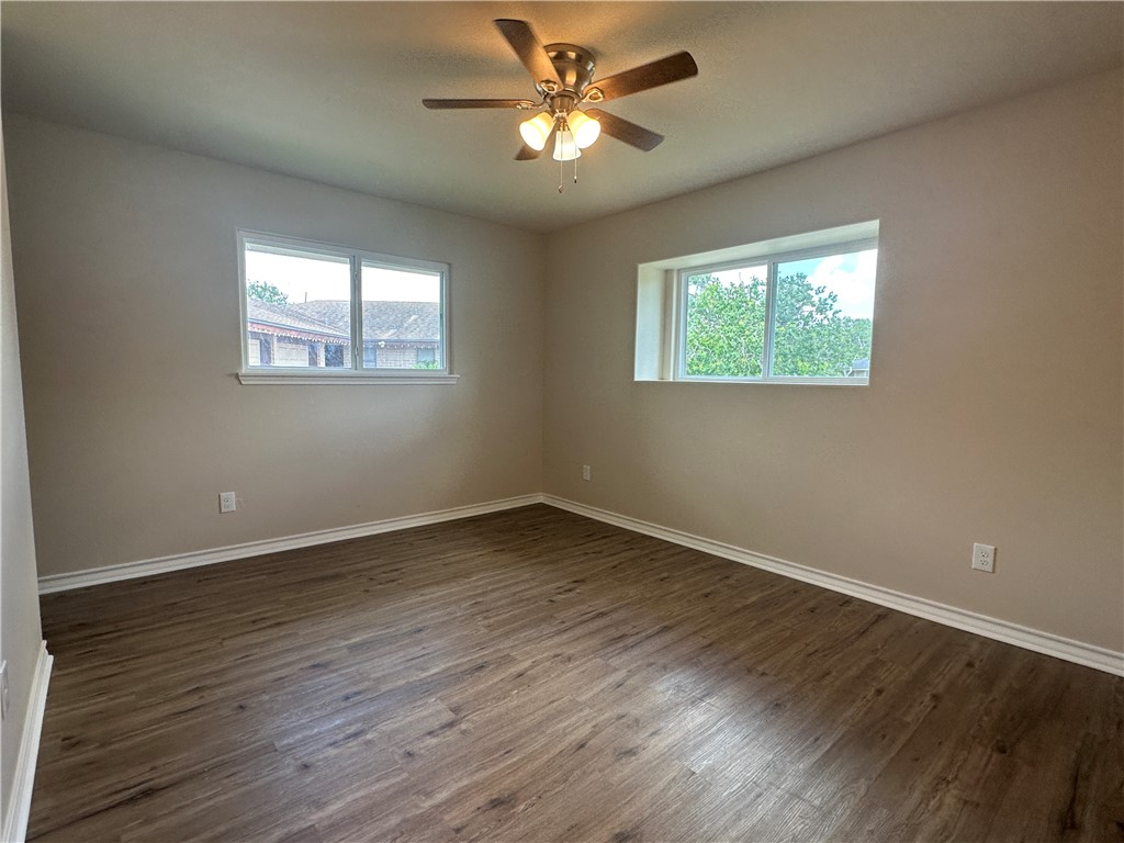 3313 Lynnwood Property Photo 6