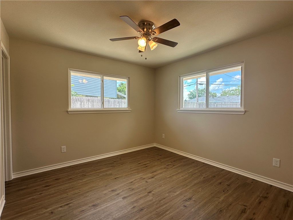 3313 Lynnwood Property Photo 10