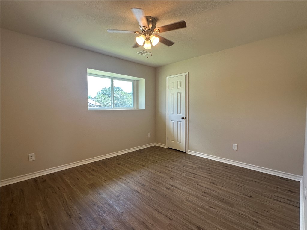 3313 Lynnwood Property Photo 11