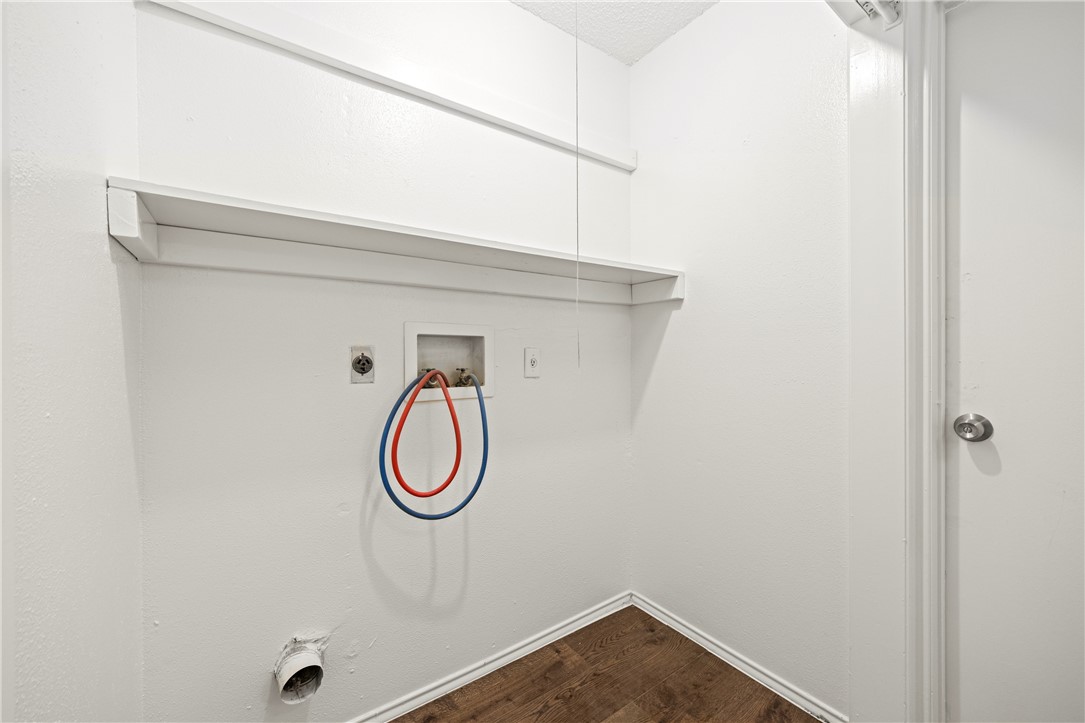 6702 Everhart H104 Property Photo 16