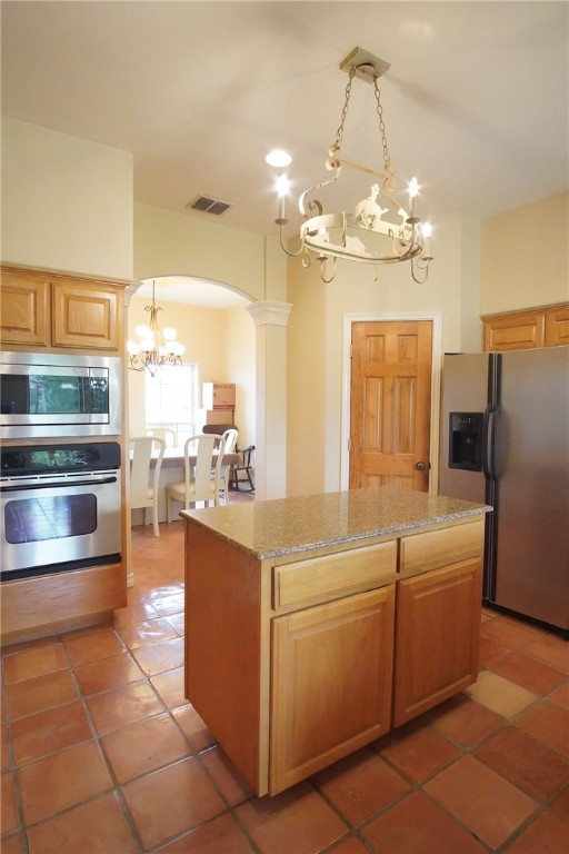 2204 Angel Ct Property Photo 6