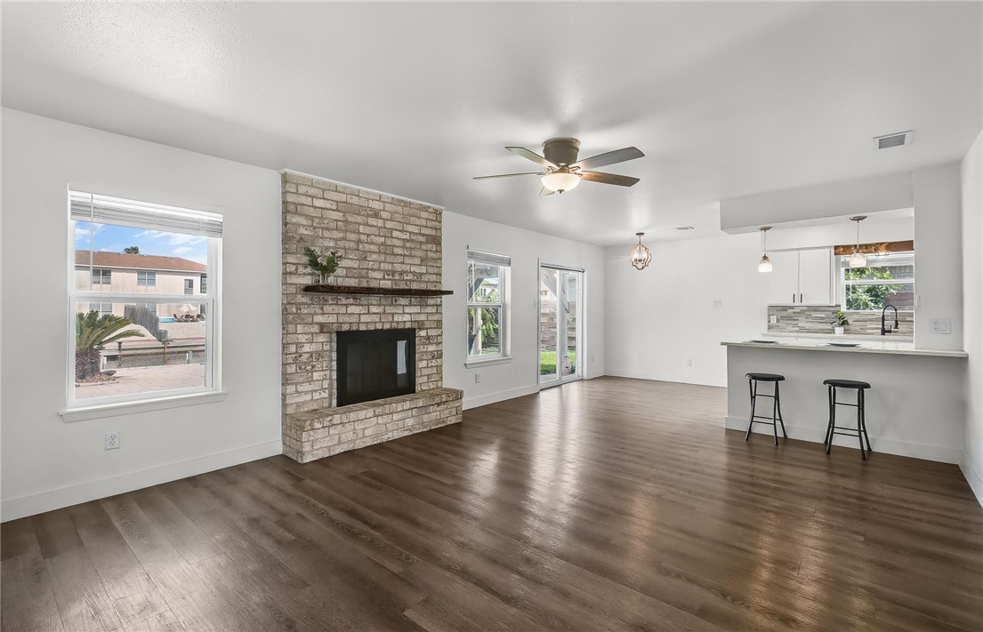15422 Cuttysark St Property Photo 3
