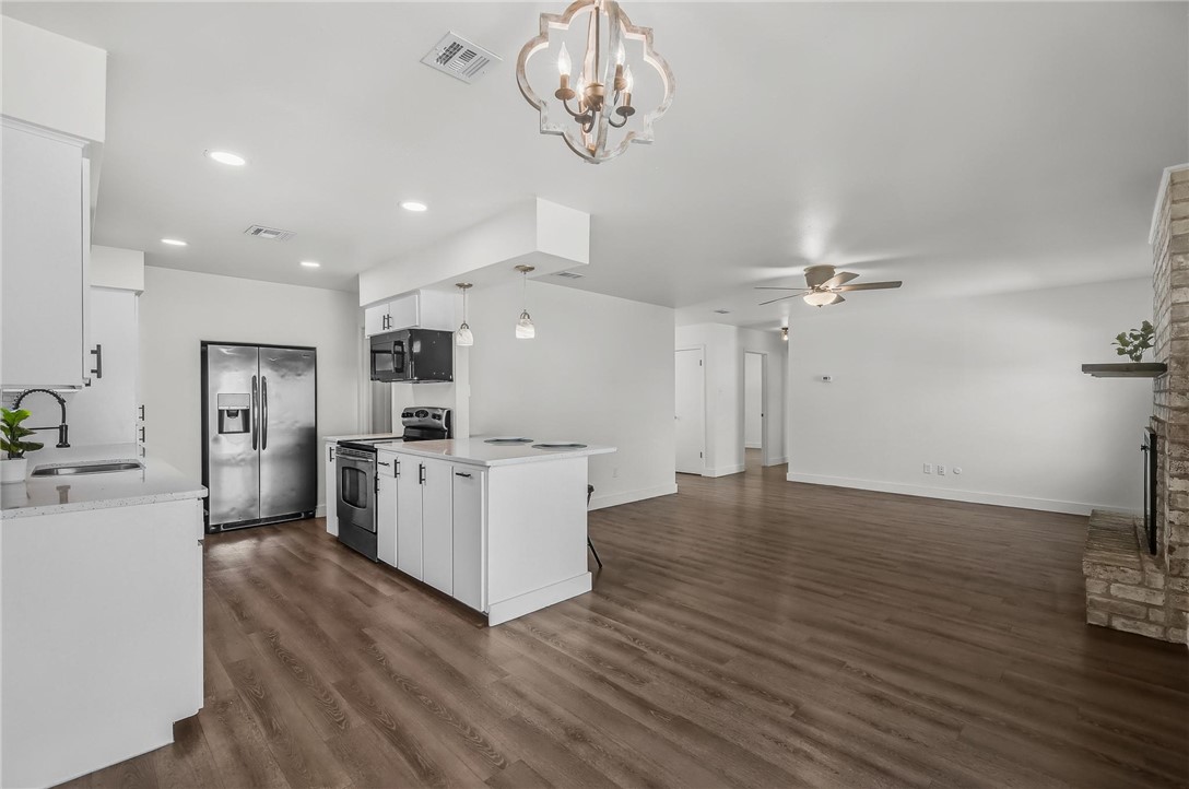15422 Cuttysark St Property Photo 8