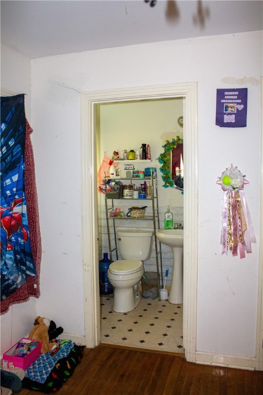405 W Walton St Property Photo 14