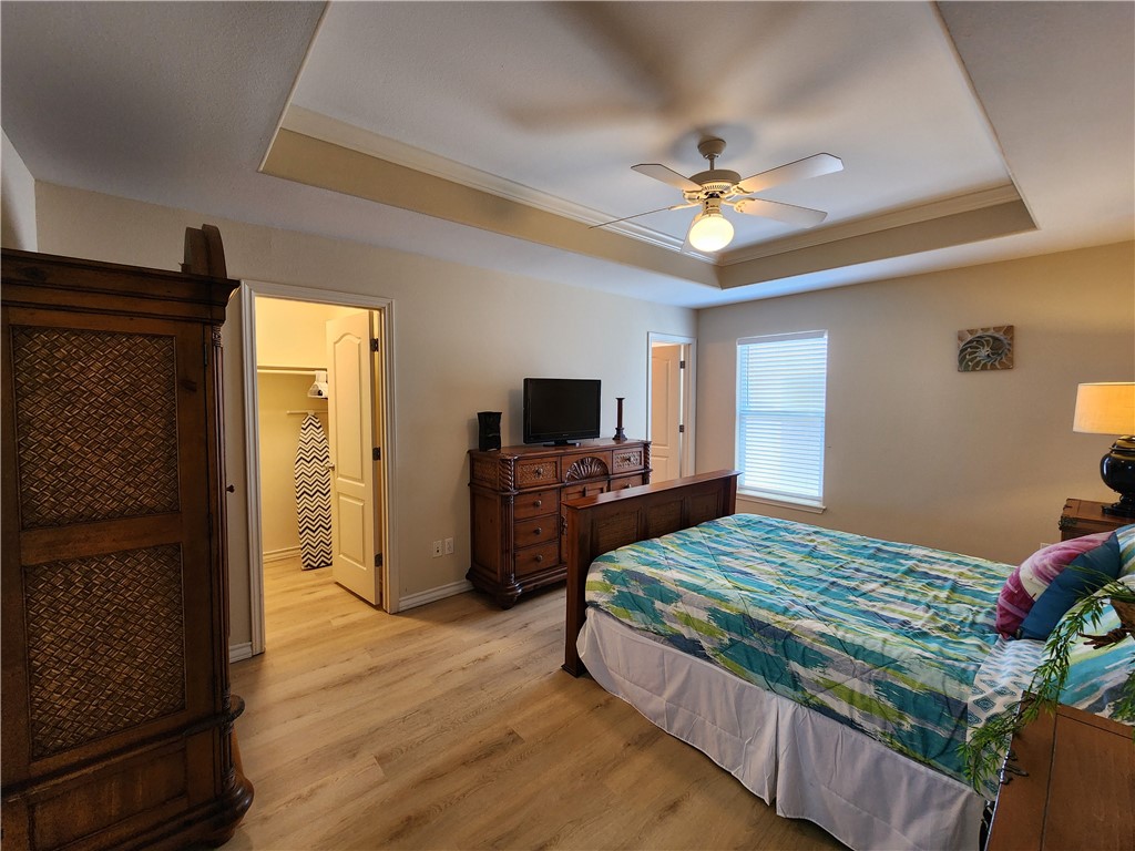 14202 Encantada Ave 403 Property Photo 12